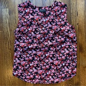 Jones New York floral top